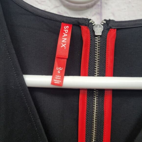 NWT Spanx Perfect Sleeveless Jumpsuit Sz L Tall Black Stretch Flare Leg Zip Back - Picture 6 of 10